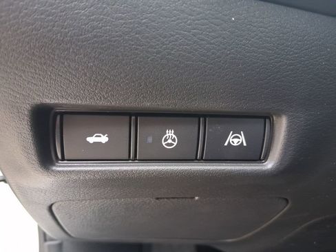 New 2026 Nissan Sentra SR w/ SR Premium Package FWD image 28