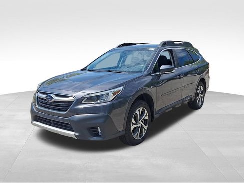 Used 2020 Subaru Outback Limited w/ Popular Package #2 AWD/4WD image 3