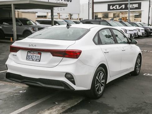Certified 2023 Kia Forte LXS image 10