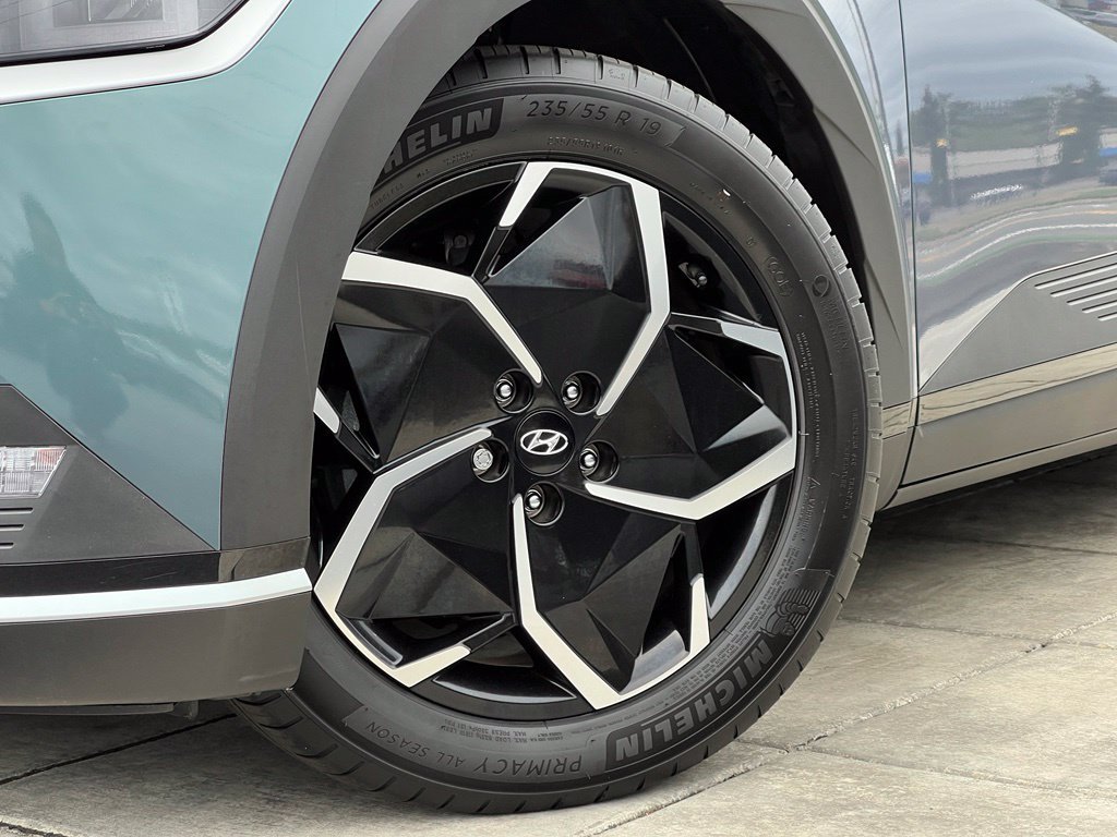 Certified 2024 Hyundai Ioniq 5 SEL AWD/4WD image 2