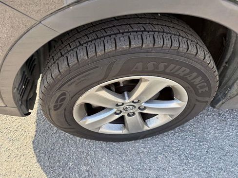 Used 2015 Toyota RAV4 XLE image 9