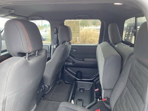 Used 2023 Nissan Frontier PRO-4X w/ Pro Convenience Package image 16