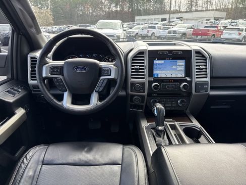 Used 2016 Ford F150 Lariat w/ Equipment Group 502A Luxury image 20