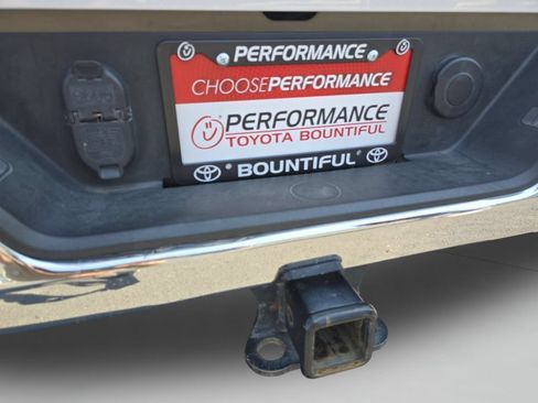 Used 2023 Chevrolet Silverado 2500 LTZ AWD/4WD image 32