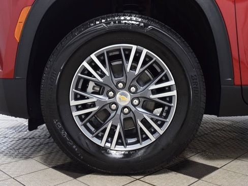 New 2026 Chevrolet Traverse LT w/ Driver Confidence Package FWD image 27