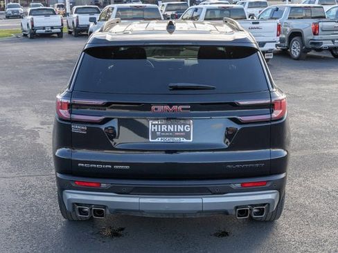 Used 2025 GMC Acadia Elevation image 29