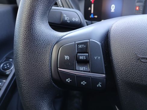 Used 2025 Ford Escape Active image 12