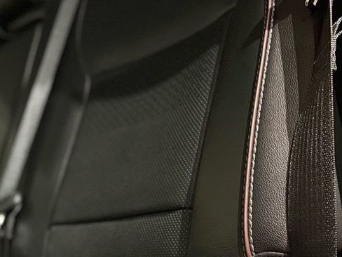 Used 2023 Ford F150 Lariat image 47