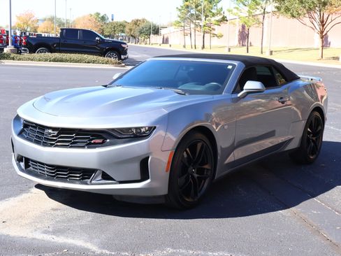 Used 2023 Chevrolet Camaro LT w/ RS Package image 25