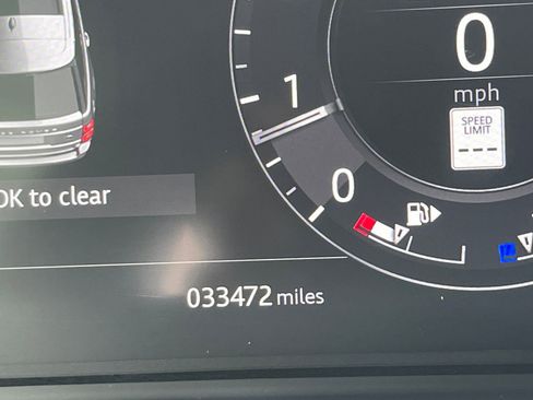 Used 2021 Land Rover Range Rover Autobiography Fifty Edition image 21