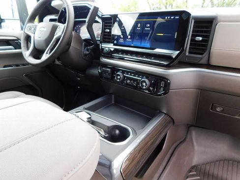 New 2026 Chevrolet Silverado 2500 LT w/ All Star Edition image 23