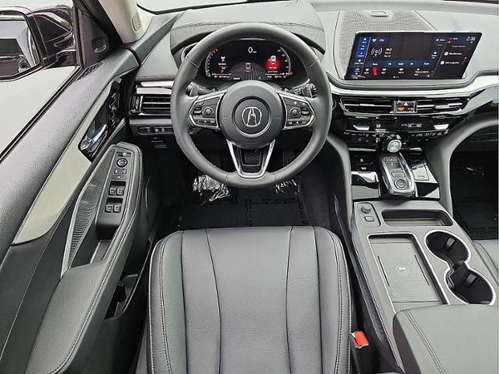 Used 2025 Acura MDX SH-AWD image 11