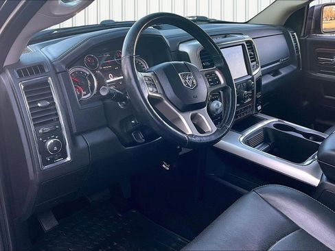 Used 2016 RAM 1500 Laramie w/ Convenience Group image 18
