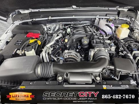 New 2025 Jeep Gladiator Sport image 31