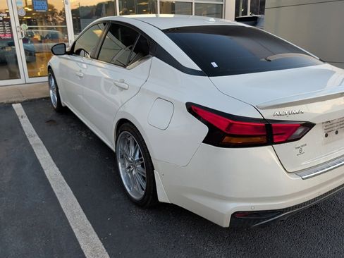 Used 2021 Nissan Altima 2.5 SR image 4