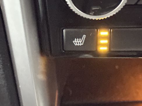 Used 2020 Subaru Ascent Premium w/ Convenience Package image 38