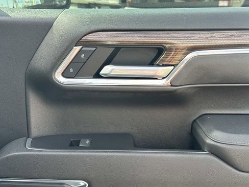 Used 2025 Chevrolet Silverado 1500 LT Trail Boss w/ Protection Package image 14