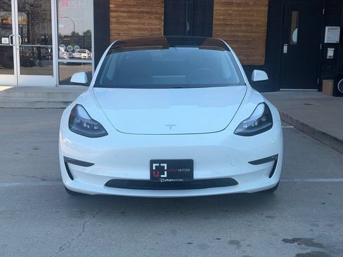 Used 2021 Tesla Model 3 Long Range AWD/4WD image 8