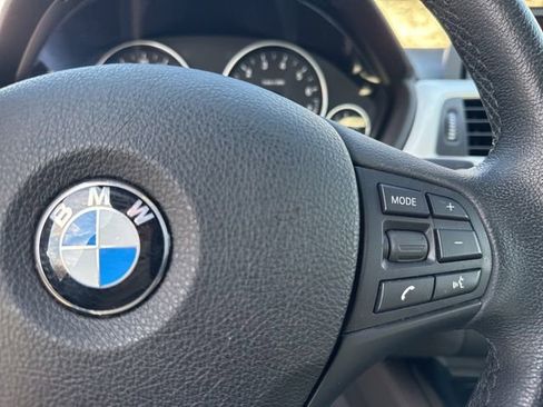 Used 2017 BMW 320i xDrive Sedan image 37