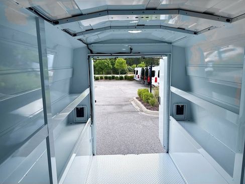 Used 2024 Mercedes-Benz Sprinter 3500 image 16