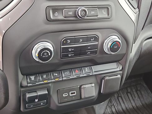 Used 2025 GMC Sierra 3500 Pro w/ 1SA Pro Safety Plus Package image 24