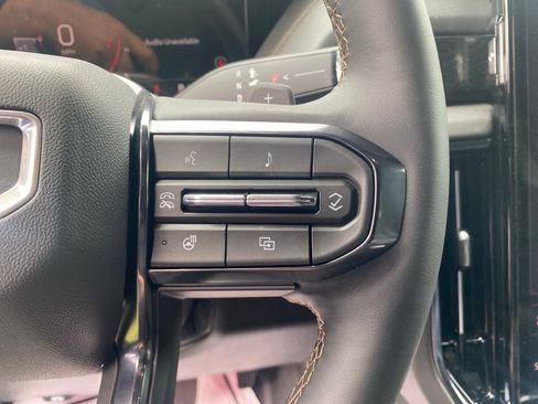 New 2026 GMC Yukon AT4 w/ AT4 Premium Package AWD/4WD image 28