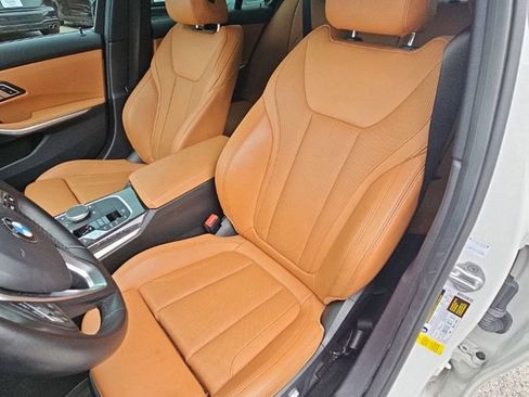 Used 2023 BMW 330i Sedan w/ Driving Assistance Package RWD image 20