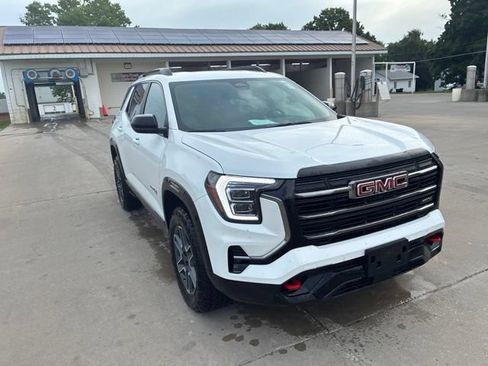 Used 2026 GMC Terrain AT4 AWD/4WD image 5