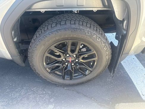 Used 2026 GMC Sierra 1500 Elevation AWD/4WD image 30