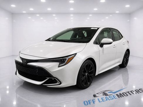 Used 2024 Toyota Corolla XSE FWD image 1