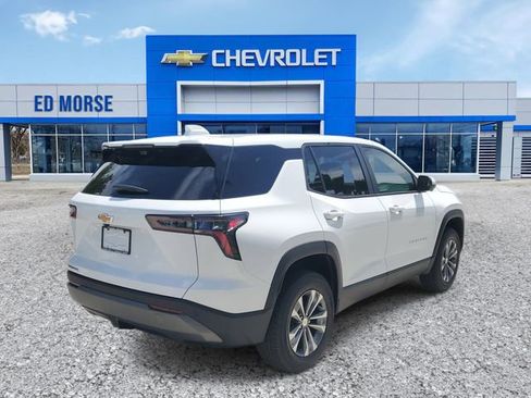 New 2026 Chevrolet Equinox LT w/ Safety and Technology Package image 3