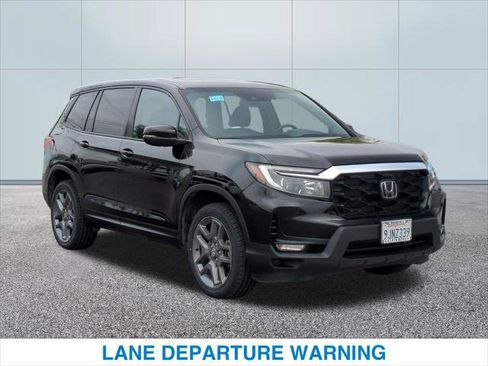 Used 2023 Honda Passport EX-L image 4