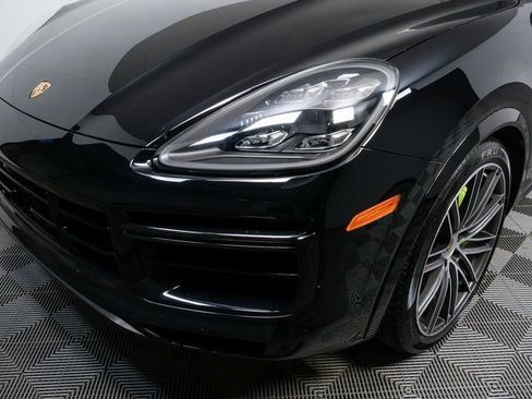 Certified 2021 Porsche Cayenne Turbo S image 37
