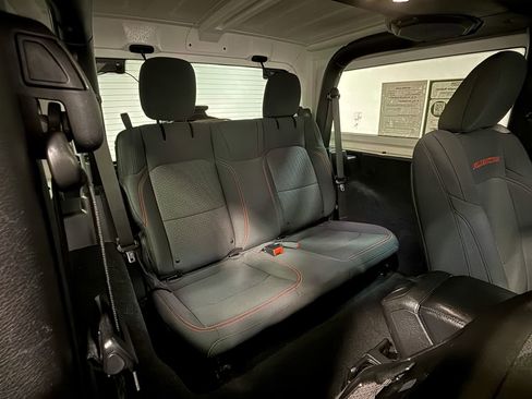 Used 2020 Jeep Wrangler Rubicon w/ LED Lighting Group image 13