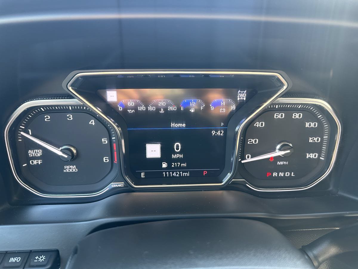 Used 2021 GMC Sierra 1500 AT4 w/ AT4 Premium Package AWD/4WD image 18