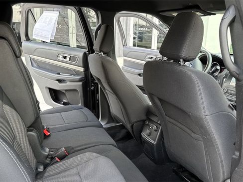 Used 2019 Ford Explorer XLT w/ Equipment Group 201A image 34