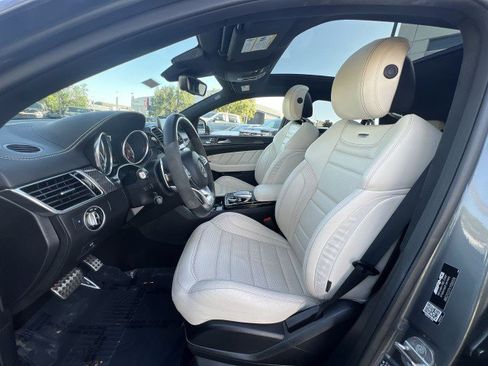 Used 2019 Mercedes-Benz GLE 63 AMG S image 20