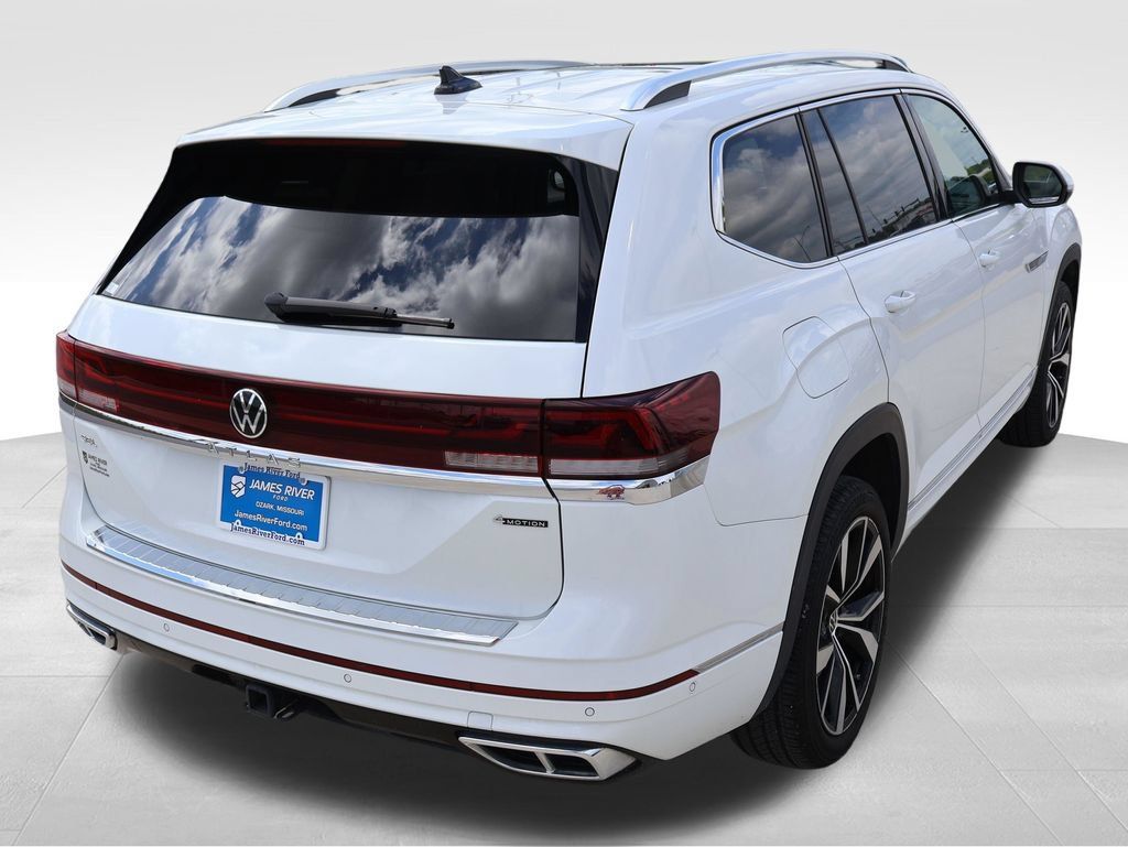 Used 2024 Volkswagen Atlas SEL Premium R-Line AWD/4WD image 5