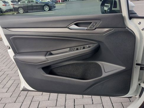 Used 2023 Volkswagen GTI Autobahn image 31