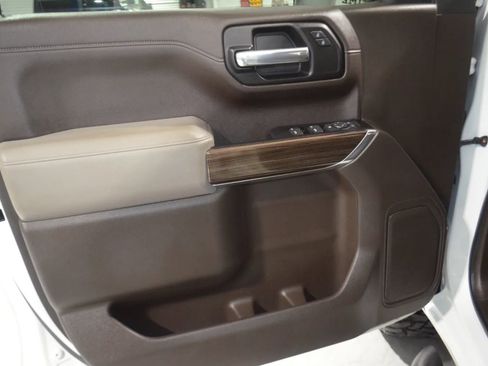 Used 2019 Chevrolet Silverado 1500 RST w/ All-Star Edition AWD/4WD image 15