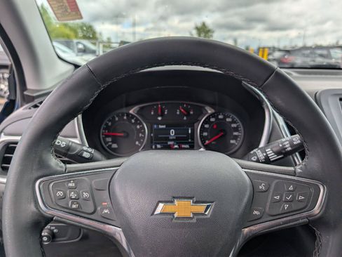Used 2024 Chevrolet Equinox LT AWD/4WD image 12