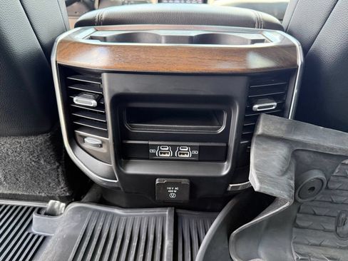 Used 2024 RAM 2500 Laramie AWD/4WD image 16