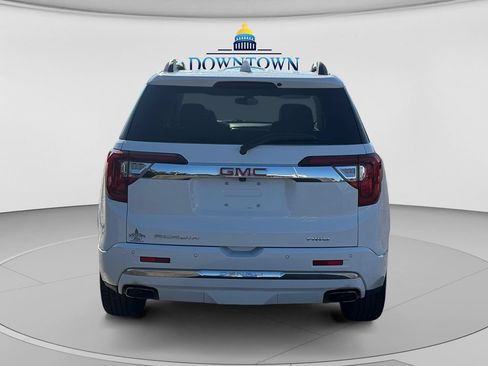 Used 2023 GMC Acadia Denali AWD/4WD image 4