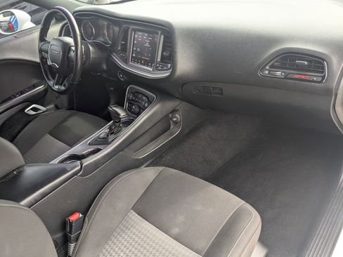 Used 2021 Dodge Challenger R/T Scat Pack w/ Driver Convenience Group image 33