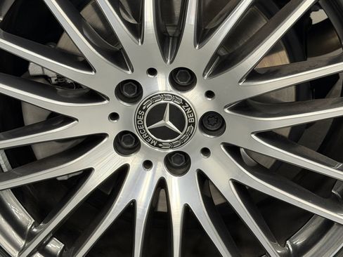 Certified 2025 Mercedes-Benz GLC 300 4MATIC image 18