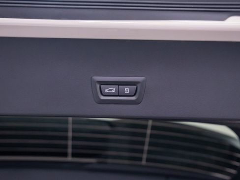 New 2026 BMW X3 xDrive30 w/ Premium Package image 31