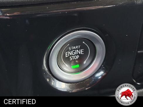 Used 2022 Chevrolet Silverado 1500 LT AWD/4WD image 36