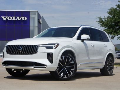 New 2025 Volvo XC90 T8 Plus w/ Protection Package Premier