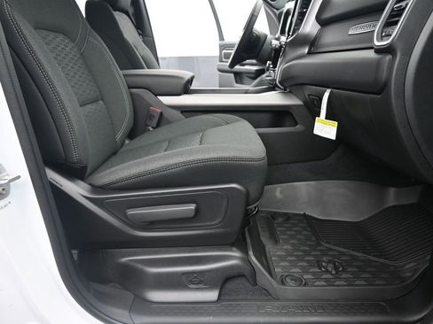 New 2025 RAM 1500 Big Horn image 18