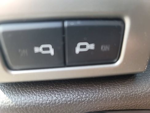 Used 2022 Ford F250 King Ranch w/ King Ranch Ultimate Package AWD/4WD image 25